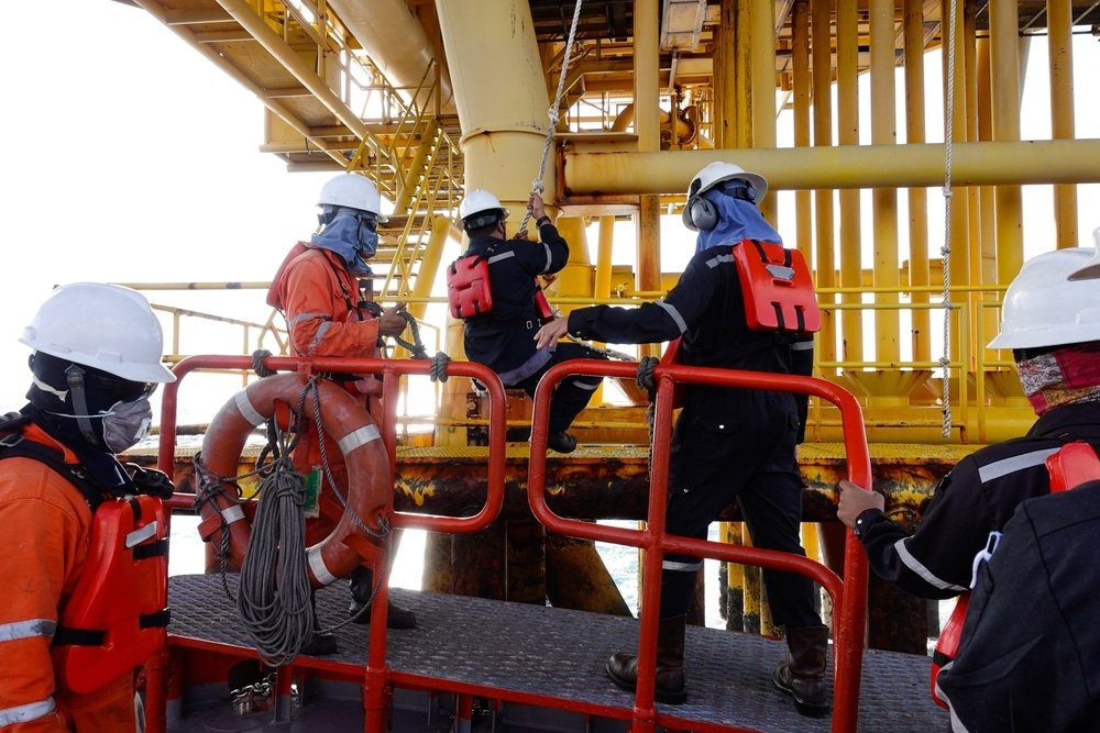 Industriële brandwachten bij risicovol werk